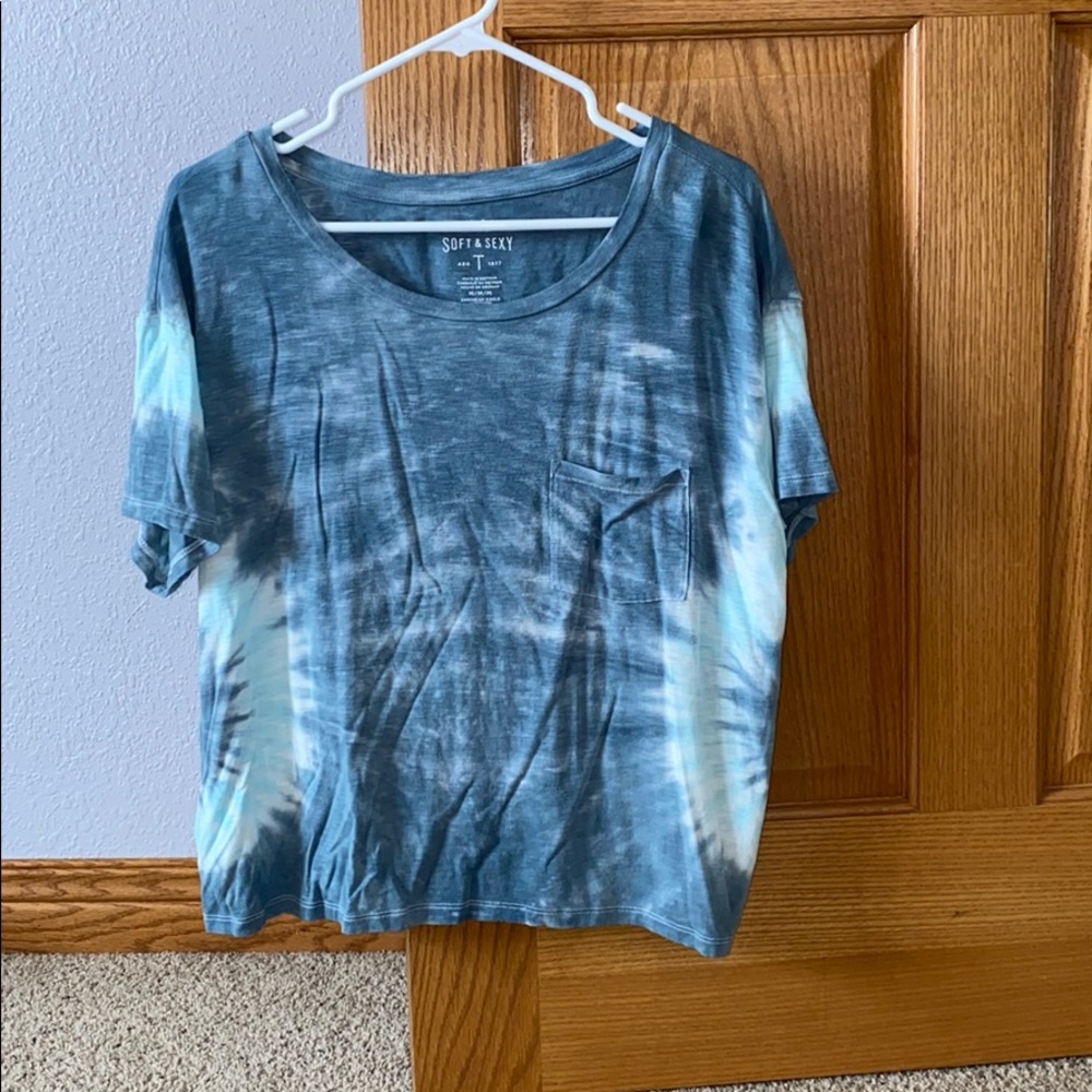 American Eagle tie dye t-shirt with pocket